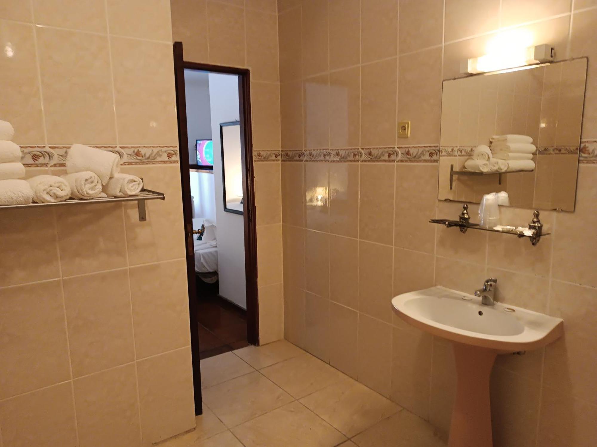 Sao Miguel Do Geres Hotel Room photo